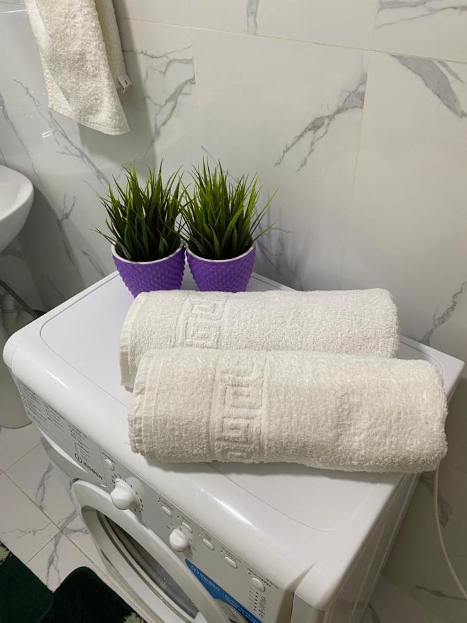 Оригинальная 1 Ком Квартира В Сердце Алматы Apartment ภายนอก รูปภาพ